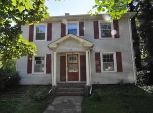 100 SW Courtland Ave, Topeka, KS 66606