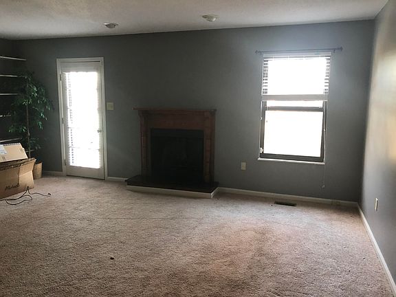 2nd image of 8500 Olde Colony Trl APT 14