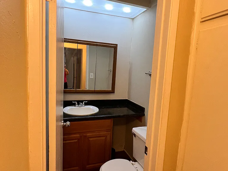 4885 Cole St #21 — Photo 16
