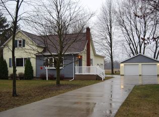 4586 Eleven Mile Rd, Auburn, MI 48611