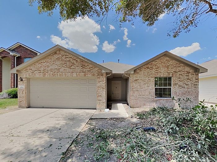 1st image of 19622 Ballina Meadows Dr