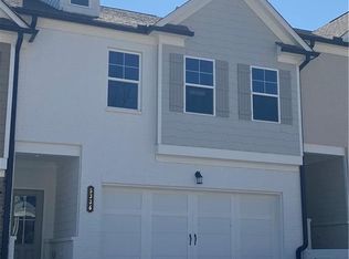 5388 Fox Hill Ln, Oakwood, GA 30566