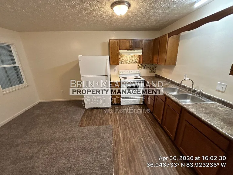 5525 Jacksboro Pike #18 — Photo 8