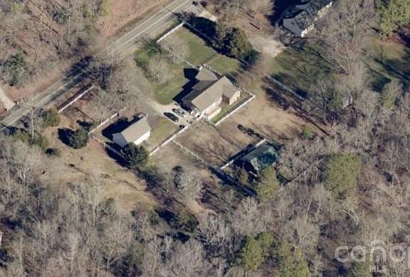 3rd image of 9476 Man O War Rd #9 & 14