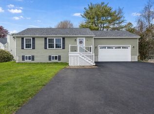 86 Ferry Rd, Salisbury, MA 01952