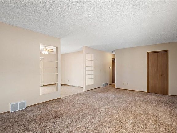 3rd image of 429 E Maher Dr