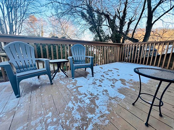 2nd image of 425 Piermont Ave #3