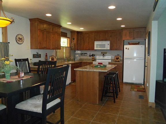 5th image of 191 Lakeview Dr