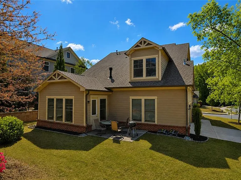 1035 Birchdale Dr — Photo 24