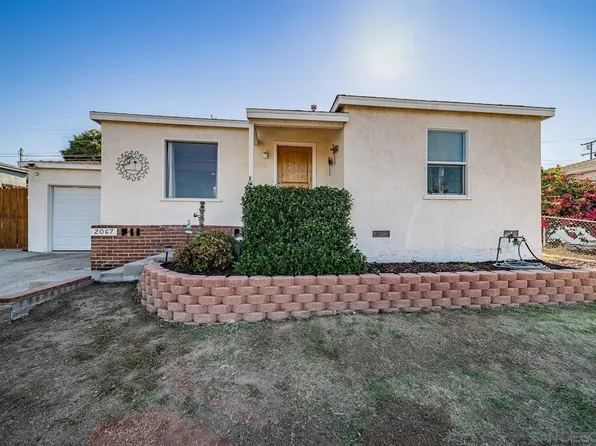 2067 Noble St, Lemon Grove, CA 91945