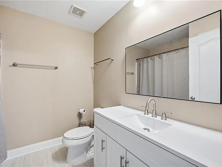 211 Oconee River Cir — Photo 17