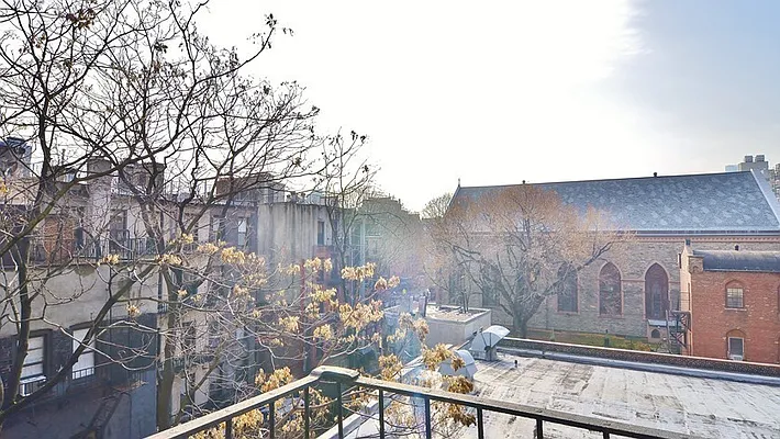 Rented by Park Property Advisors | media 13