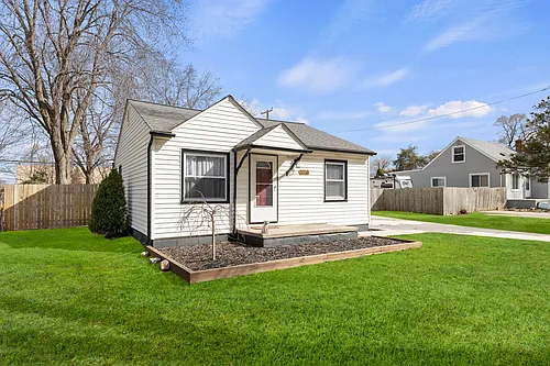 13741 McKinley Ave Photo 1