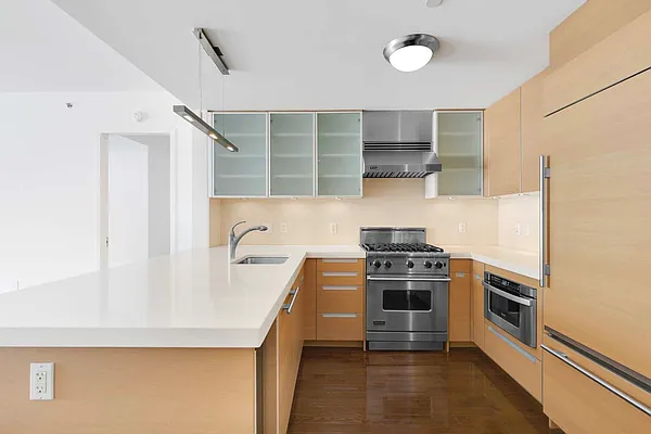 Rented by Cooper & Cooper Real Estate | media 20