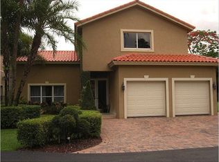 6746 Poinciana Ct, South Miami, FL 33143