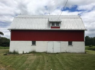 833 York, York, OH 44076