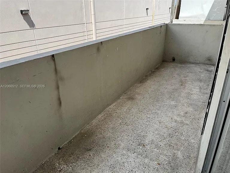 928 SW 30th Ave #3 — Photo 19