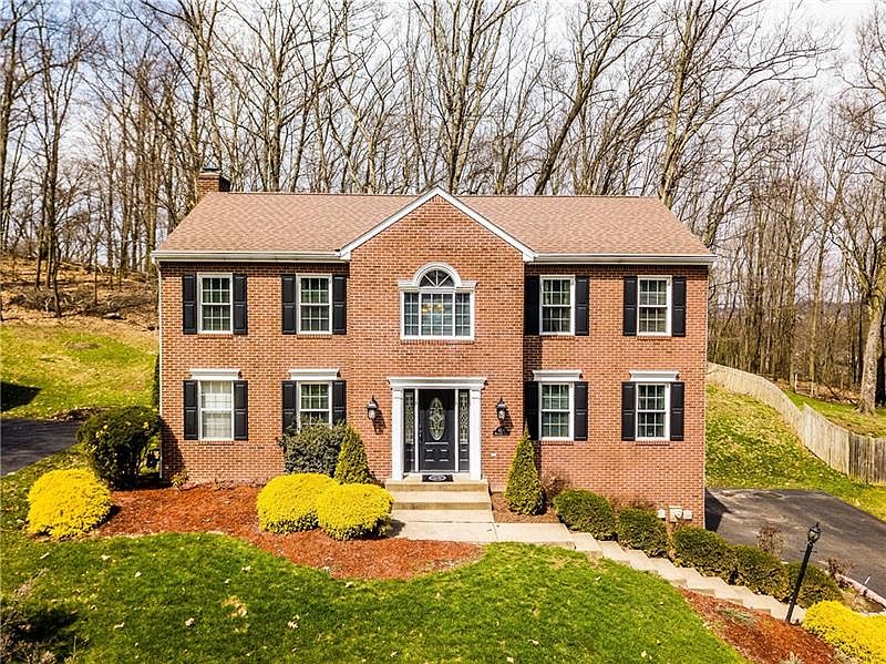 1st image of 434 Monmouth Dr