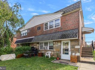 2162 Strahle St, Philadelphia, PA 19152