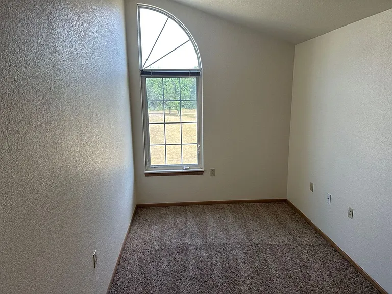 Madison Apartments — Photo 53