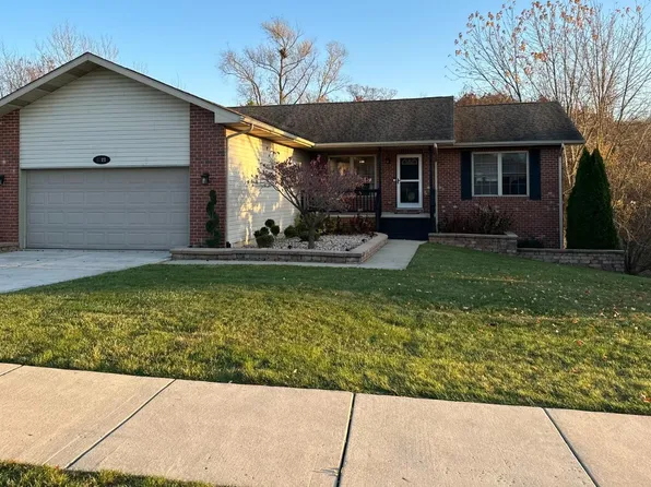 8721 Raven Way, Cedar Lake, IN 46303