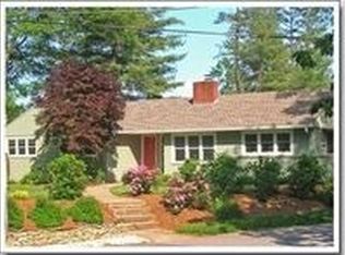 901 Brentwood Dr, Spartanburg, SC 29302