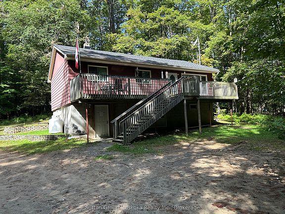 2nd image of 120 Line Hill Rd