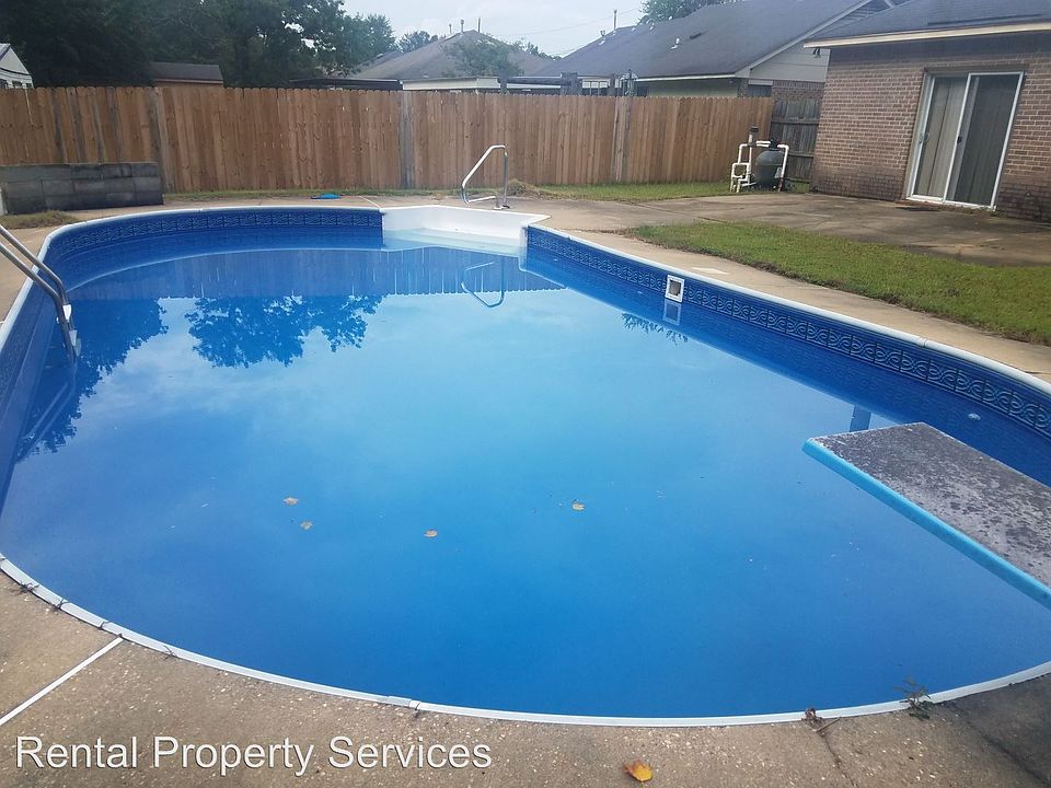 2nd image of 1361 Dunbarton Rd
