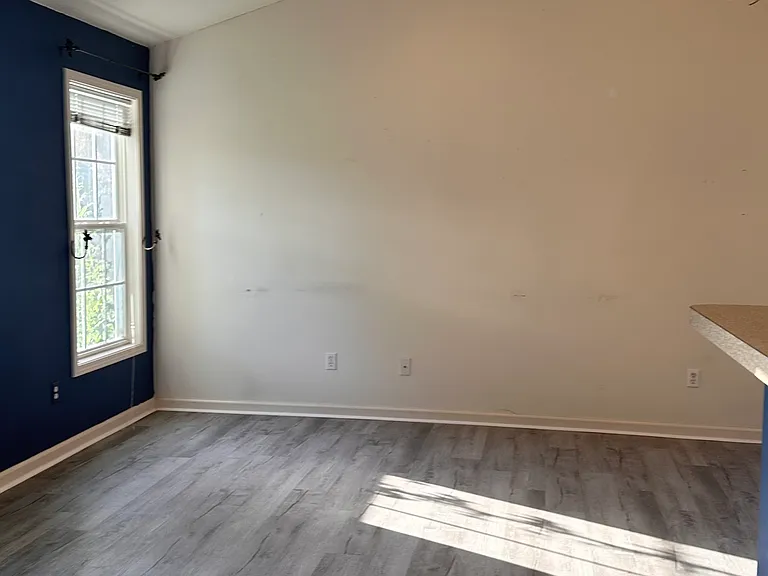 3929 Winthrop Dr — Photo 2