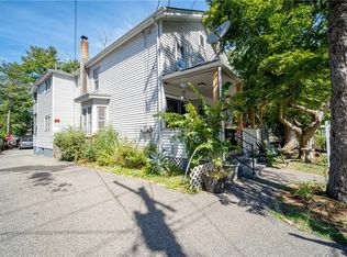 15 Grove St, Middletown, NY 10940