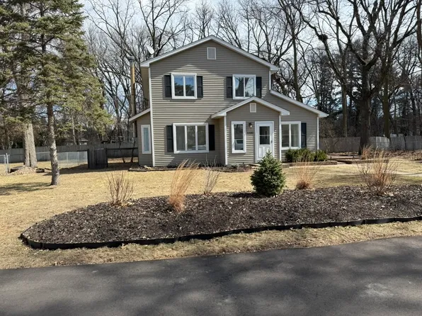4480 Otter Lake Rd, White Bear Township, MN 55110