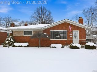 28127 Suburban Dr, Warren, MI 48088