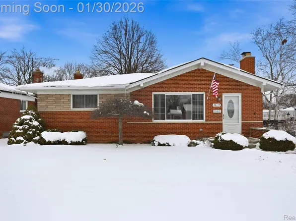 28127 Suburban Dr, Warren, MI 48088