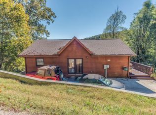 194 Gizmo Ln, La Follette, TN 37766
