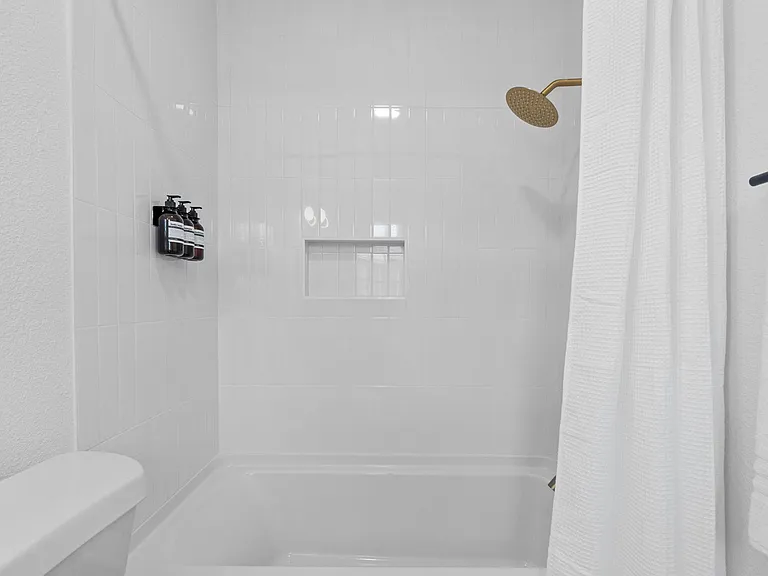 2101 Kirksey Dr #A — Photo 5