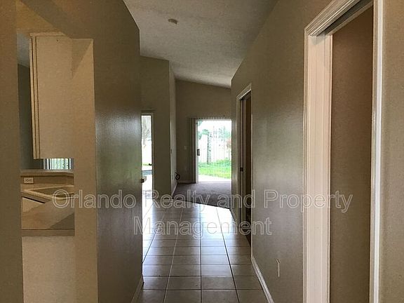 2nd image of 123 Harwood Cir