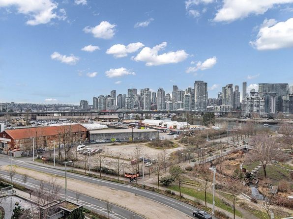 1708 Columbia St #807, Vancouver, BC V5Y 0H7