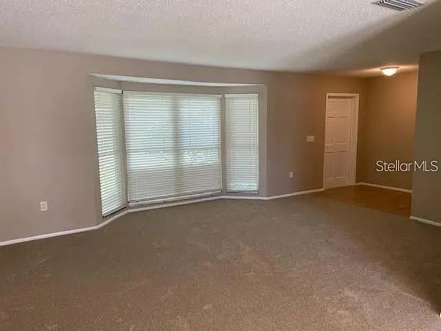 3 bed, 2.0 bath, 1521 sqft, $2,495 — Photo 3