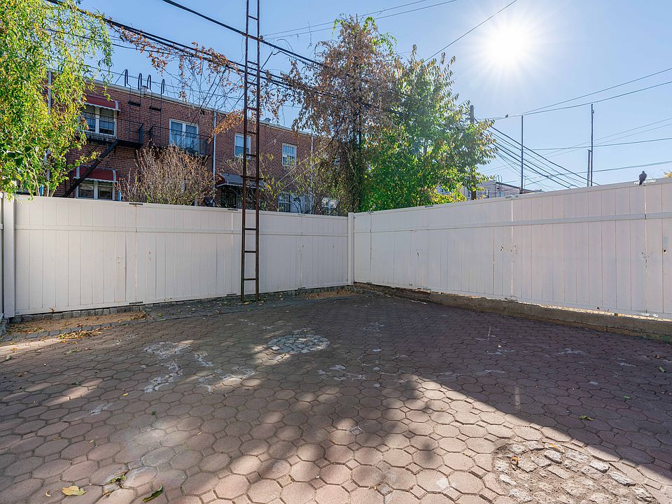 1st image of 20-15 46th St #1