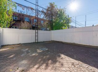 20-15 46th St #1, Astoria, NY 11105