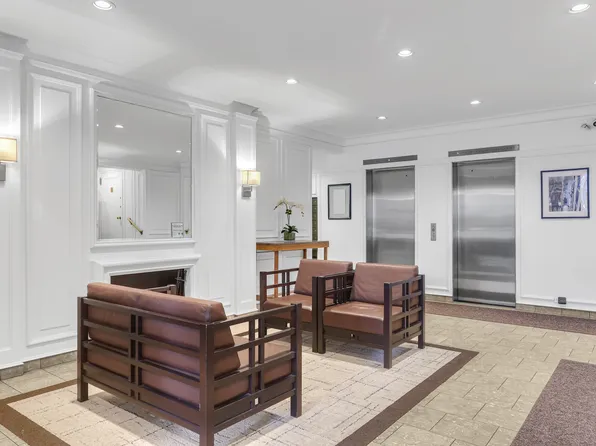 120 Central Park South image 10 of 11