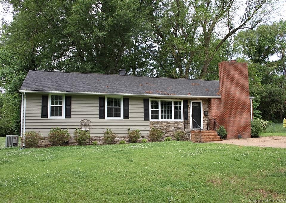 1st image of 712 Mosby Dr