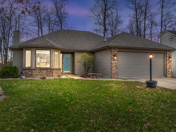 9302 Woodsmill Run, Fort Wayne, IN 46835
