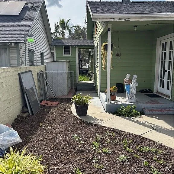 3297 N Pershing Ave — Photo 15