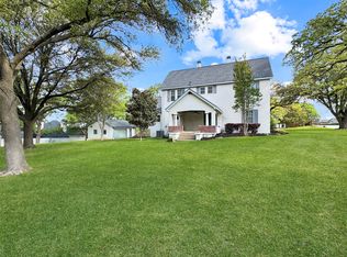 1205 Forest Ridge Dr, Bedford, TX 76022