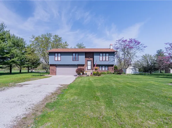 4460 S Taylor Rd, Decatur, IL 62521