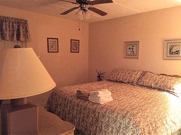5th image of 1816 Gulf Blvd #306