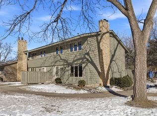 183 Windsor Ct, New Brighton, MN 55112