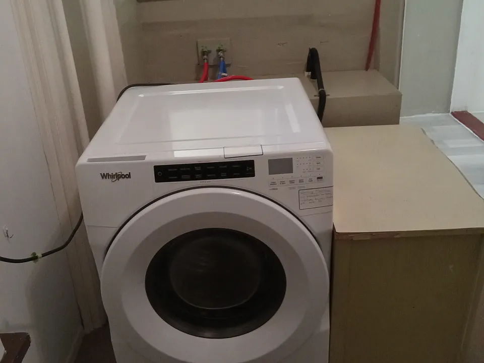 front loader washer/dryer sets (non coin-op) in apartment