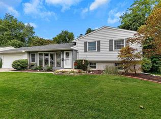 1738 Briarwood Dr, Lansing, MI 48917